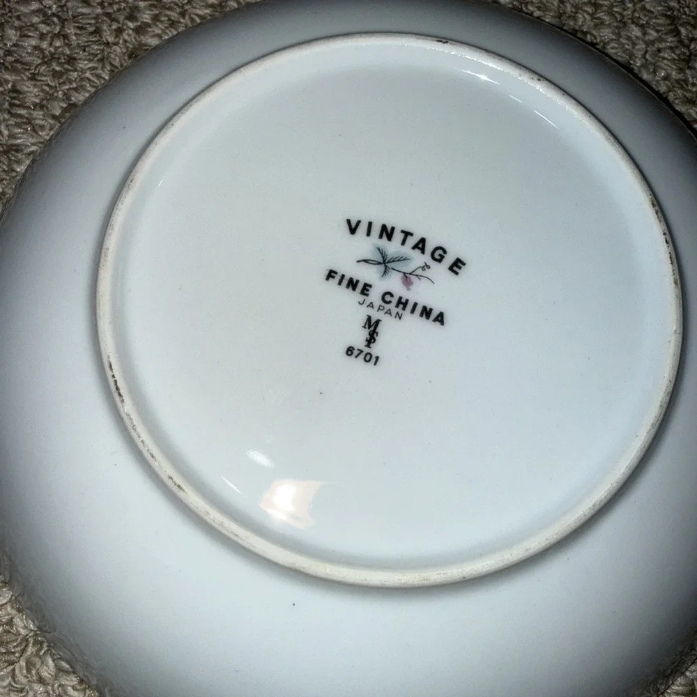 Vintage Fine China Of Japan Leaf Fruit Pattern Fruit/Dessert Bowl 7.5